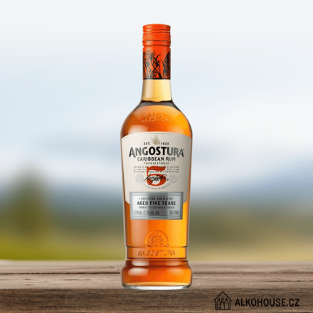 Angostura 5 yo